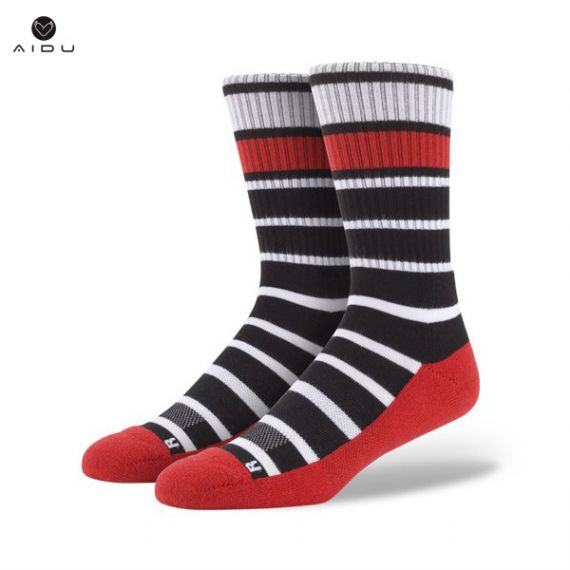 Calcetines de hombre al por mayor de algodón peinado - HNFS29