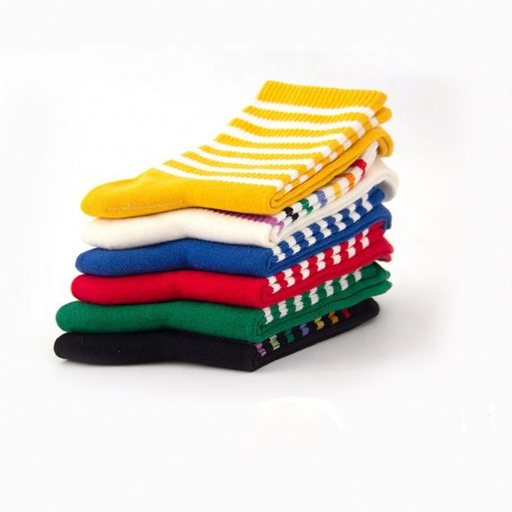 Calcetines de algodón para mujer de otoño e invierno - HNSS18