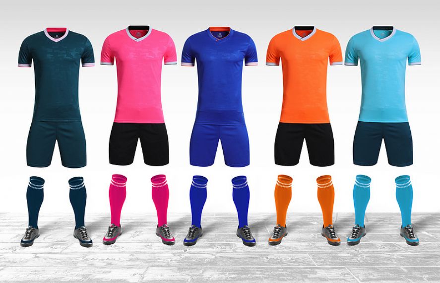 Diseño de camiseta de fútbol de sublimación audaz - SO18