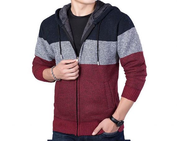 Suéter de punto acogedor con cremallera con capucha a juego de color de invierno - 13246228
