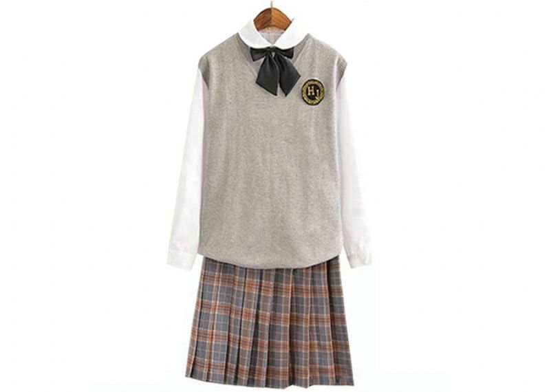 Plus Size Girls Uniform Sweater Vest , School Uniform Skirts For Juniors - 11272232