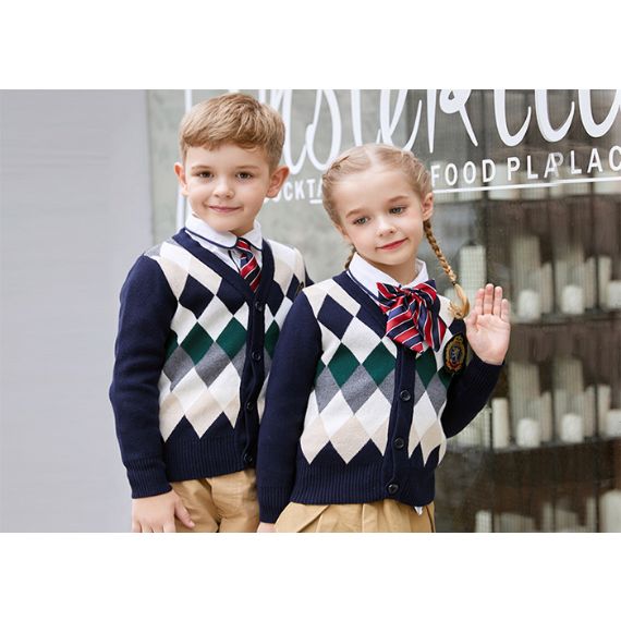 Suéteres de uniforme escolar com decote em V azul marinho cardigã padrão simples para meninos - 11809918