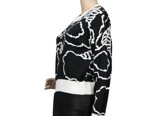 Pure Cotton Black And White Jacquard Womens Knit Sweater , Custom Spring Sweaters - 12099613