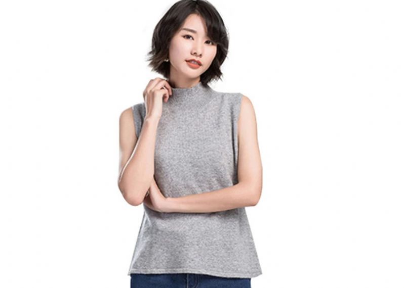 Loose Ladies Knitted Vest For Women , High Neck Solid Color Sleeveless Sweater Vest - 11612709