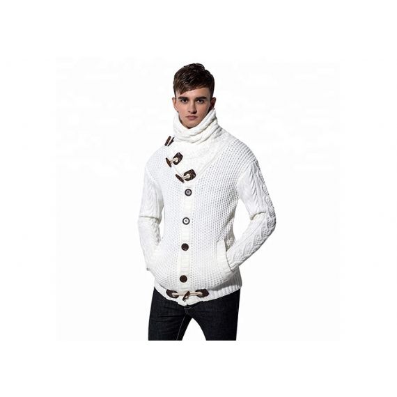 Свитер кардигана широких людей шеи отворотом длинный, люди застегивают свитер в датчике 5ГГ - 11202883